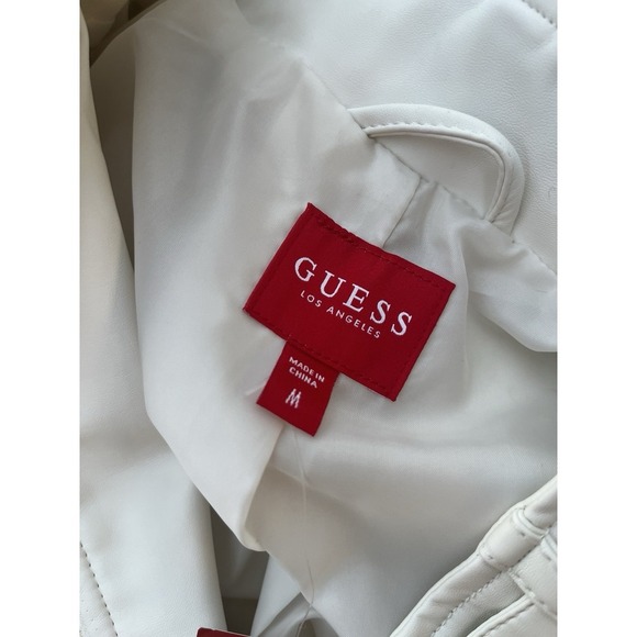 New Guess Womens M (more like S) White Faux Leather Jacket - Picture 10 of 10
